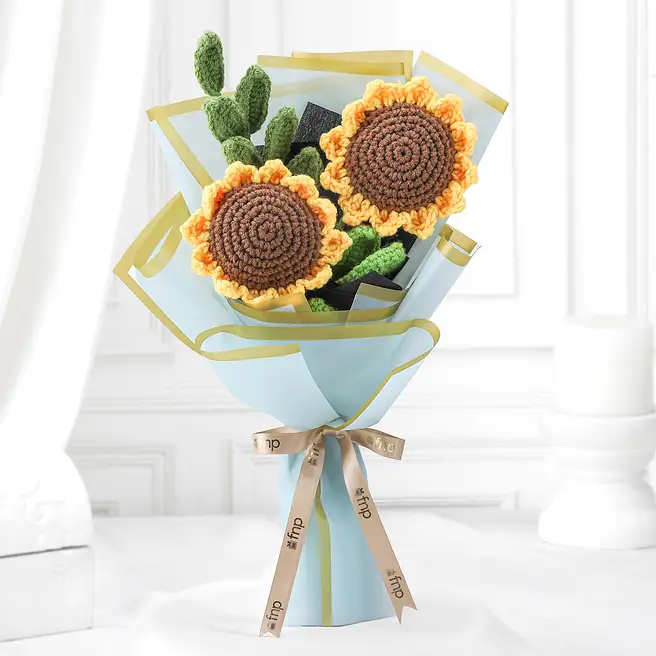 Beautiful floral bouquet arrangement in Chennai