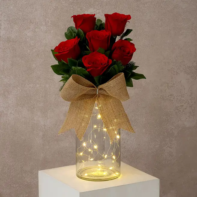 Fresh Women's Day flower bouquet from Poppy Florists