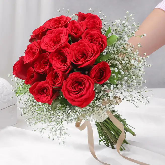 Premium Women's Day bouquet in Valasaravakkam
