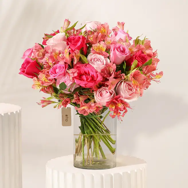 Premium Friendship Day Flowers in Valasaravakkam